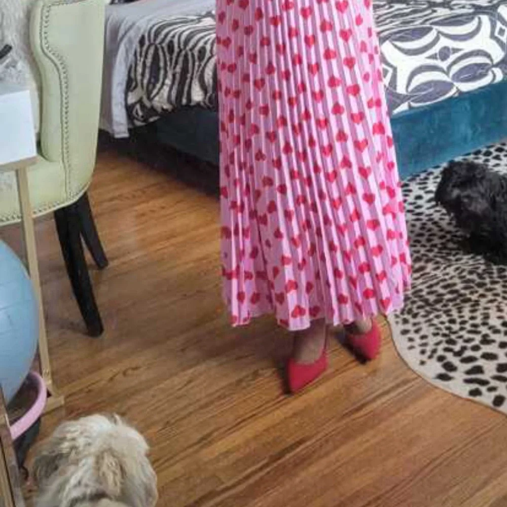 Pleated Heart Midi Skirt in Pink - Picture 3 of 5